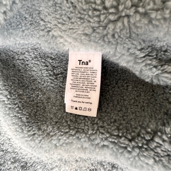 【Tna】Crowley Bomber Jacket - Picture 4 of 5